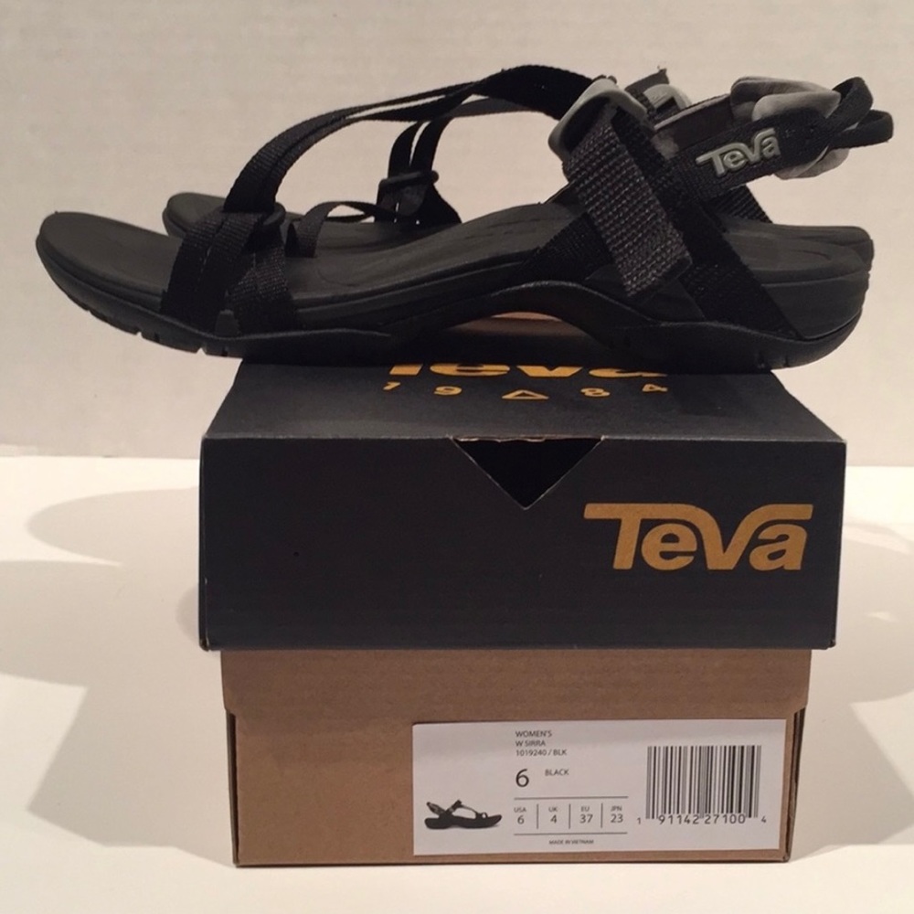 Women’s Sirra Teva Sandal, Black, Size 6